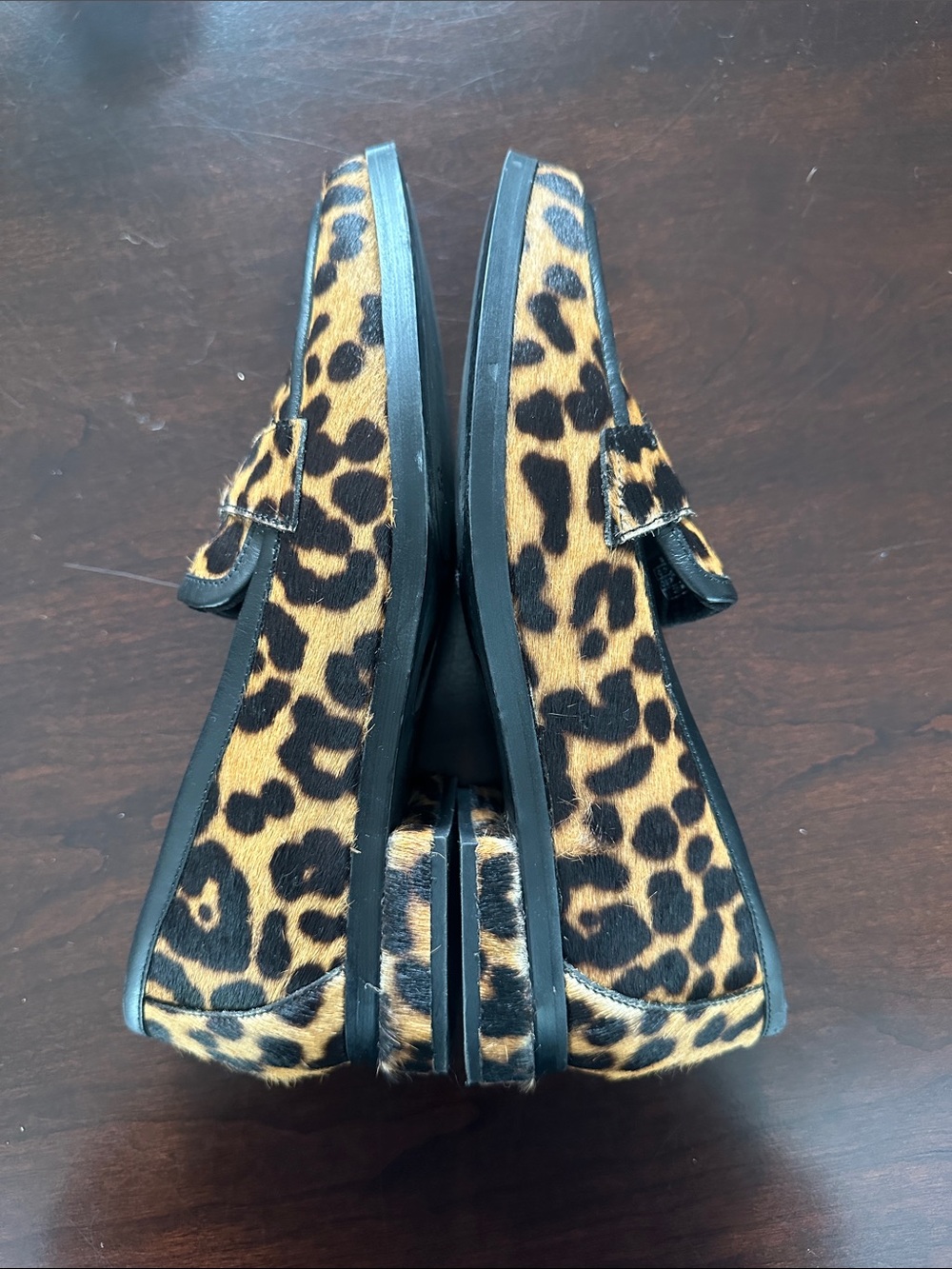 Vionic Womens Sellah Calf Hair Animal Print Loafers Shoes Sz 7 Preppy Fall Comfy - Picture 9 of 11